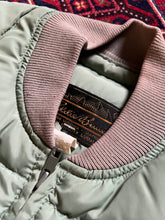 Load image into Gallery viewer, 1980s Eddie Bauer Goose Down Quilted Vest