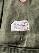 Load image into Gallery viewer, U.S. Army 82nd Airborne Division OG-107 Sateen Shirt Batten Large