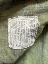 Load image into Gallery viewer, Vietnam 1970 USMC ERDL Camouflage Jungle Jacket
