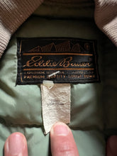 Load image into Gallery viewer, 1980s Eddie Bauer Goose Down Quilted Vest