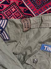 Load image into Gallery viewer, 1964 USAF 1st Pattern Jungle Jacket Senior Airman Thompson