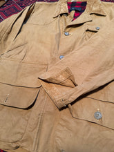 Load image into Gallery viewer, 1970s Drybak Hunting Jacket