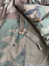 Load image into Gallery viewer, 1982 U.S. Army 1st Armored Division Woodland Camouflage M-65 Field Jacket