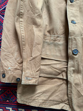 Load image into Gallery viewer, Vintage Hunting Jacket 40R