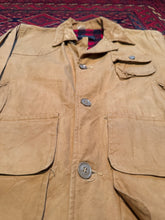 Load image into Gallery viewer, 1970s Drybak Hunting Jacket
