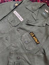 Load image into Gallery viewer, 1964 U.S. Army 2nd pattern 25th Infantry OG-107 Specialist Kleinsmith