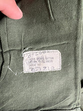 Load image into Gallery viewer, U.S. Army MACV Airborne OG-107 Sateen Shirt Batten