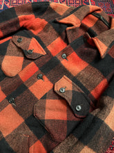 Load image into Gallery viewer, 1950s Hercules Wool Buffalo Plaid Cruiser Jacket