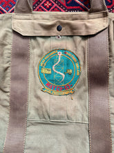 Load image into Gallery viewer, Vietnam War U.S. Marine Corps Flight Bag – Wyatt B. Pedigo MCAS Rose Garden, Nam Phong Thailand MATCU-62