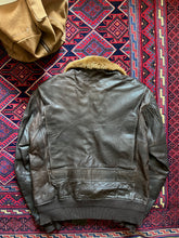 Load image into Gallery viewer, WWII USN M422 Flight Jacket