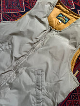 Load image into Gallery viewer, 1960s Eddie Bauer Down Quilted Vest 38