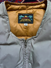 Load image into Gallery viewer, 1960s Eddie Bauer Down Quilted Vest 38