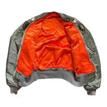 Load image into Gallery viewer, 1974 U.S. Army Flying Man's Light Zone L2-B Jacket Lieutenant Colonel Graham
