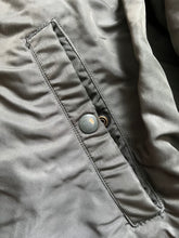 Load image into Gallery viewer, 1968 U.S. Army Flying Man’s Intermediate Type MA-1 Jacket Gerea