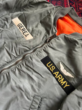 Load image into Gallery viewer, 1968 U.S. Army Flying Man’s Intermediate Type MA-1 Jacket Gerea