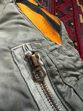 Load image into Gallery viewer, 1968 U.S. Army Flying Man’s Intermediate Type MA-1 Jacket Gerea