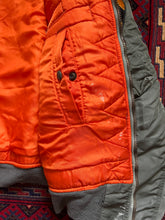 Load image into Gallery viewer, 1968 U.S. Army Flying Man’s Intermediate Type MA-1 Jacket Gerea