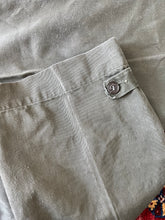 Load image into Gallery viewer, WWII U.S. Army M-1943 Field Pants