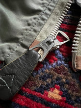 Load image into Gallery viewer, 1974 U.S. Army Flying Man's Light Zone L2-B Jacket Lieutenant Colonel Graham