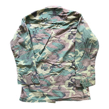 Load image into Gallery viewer, 1969 Vietnam War ERDL Camouflage Jungle Jacket Small Regular