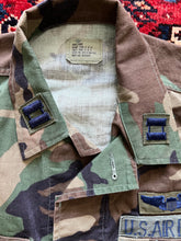 Load image into Gallery viewer, 1992 U.S. Air Force Woodland Camouflage BDU Captain 354 Fighter Squadron Bulldogs