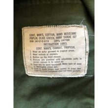 Load image into Gallery viewer, 1967 Vietnam War Jungle Jacket Small Short