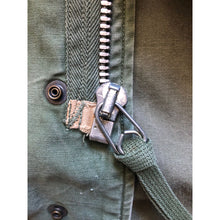 Load image into Gallery viewer, Pre-Vietnam U.S. Army M-51 OG107 Sateen Field Jacket Small Short