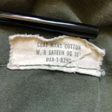 Load image into Gallery viewer, Pre-Vietnam U.S. Army M-51 OG107 Sateen Field Jacket Small Short