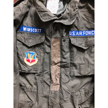 Load image into Gallery viewer, 1973 USAF M-65 Cold Weather Field Jacket Winscott