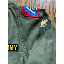 Load image into Gallery viewer, U.S. Army 5th Army and 25th Infantry Specialist OG-107 Binek