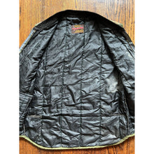 Load image into Gallery viewer, Walls Duck Hunter Camouflage Blizzard Pruf Insulated Vest