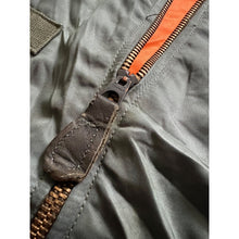 Load image into Gallery viewer, 1968 USAF Army Flying Man's Light Zone L2-B Jacket Berry