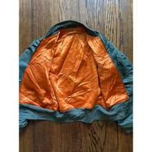 Load image into Gallery viewer, 1968 USAF Army Flying Man's Light Zone L2-B Jacket Berry