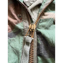 Load image into Gallery viewer, 1983 U.S. Army Woodland Camouflage M-65 Field Jacket Major James 1st Army