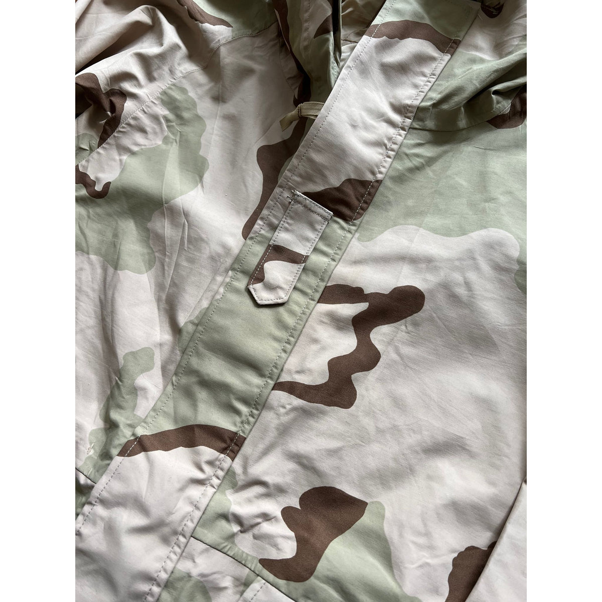 U.S. Military ECWCS Cold Weather Desert Camouflage Gore-Tex