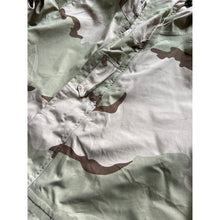 Load image into Gallery viewer, U.S. Military ECWCS Cold Weather Desert Camouflage Gore-Tex Parka Medium