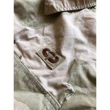 Load image into Gallery viewer, 1999 82nd Airborne Desert Camouflage BDU Small Short