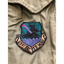 Load image into Gallery viewer, 1979 USAF M-65 Cold Weather Jacket Manigault