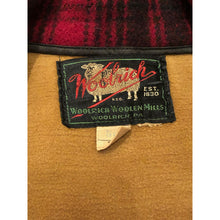 Load image into Gallery viewer, 1930s Woolrich 501 Mackinaw Hunting Jacket