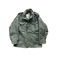 Load image into Gallery viewer, 1973 M-65 Cold Weather Field Jacket