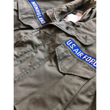 Load image into Gallery viewer, 1973 USAF M-65 Cold Weather Field Jacket Strategic Air Command