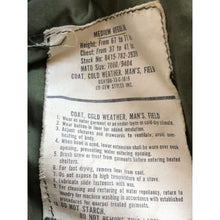 Load image into Gallery viewer, 1973 USAF M-65 Cold Weather Field Jacket Strategic Air Command