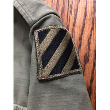 Load image into Gallery viewer, 1970s M-65 Cold Weather Field Jacket 3rd Infantry Division