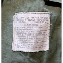 Load image into Gallery viewer, Vintage 1968 Vietnam Jungle Jacket 193rd Infantry Brigade