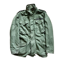 Load image into Gallery viewer, Vintage 1976 U.S. Army M-65 Cold Weather Field Jacket