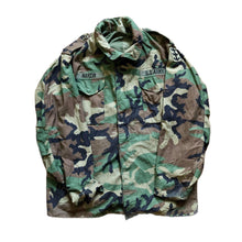 Load image into Gallery viewer, Vintage 1994 Woodland Camouflage M-65 Field Jacket