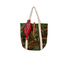 Load image into Gallery viewer, Vintage Woodland Camouflage Tote Bag