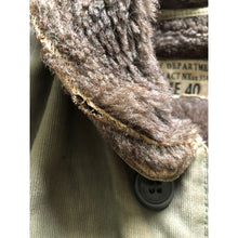 Load image into Gallery viewer, WWII USN Deck Jacket Size 40