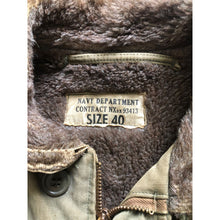 Load image into Gallery viewer, WWII USN Deck Jacket Size 40