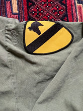 Load image into Gallery viewer, 1969 1st Cavalry Division Jungle Jacket
